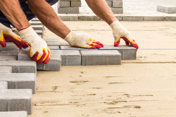 Best Residential Driveway Paver Services  in Galesburg, IL